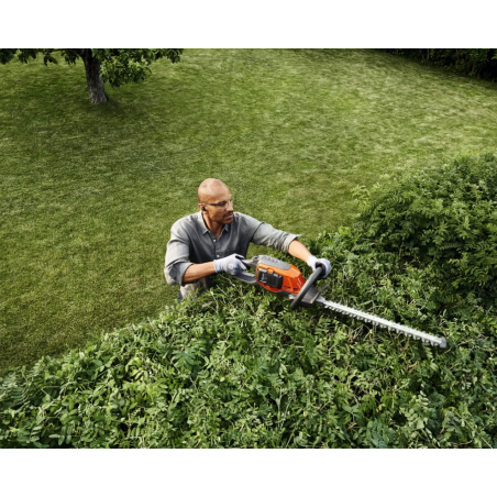 Tagliasiepi a batteria Husqvarna 215iHD45
